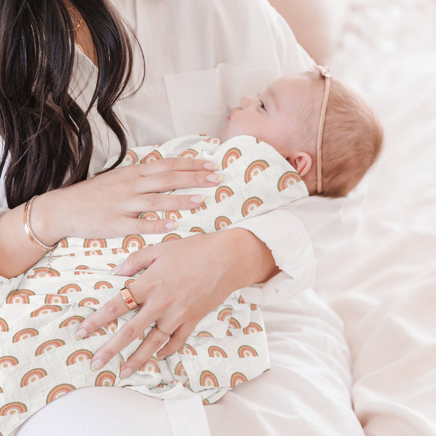 Swaddle Be Kind Rainbows