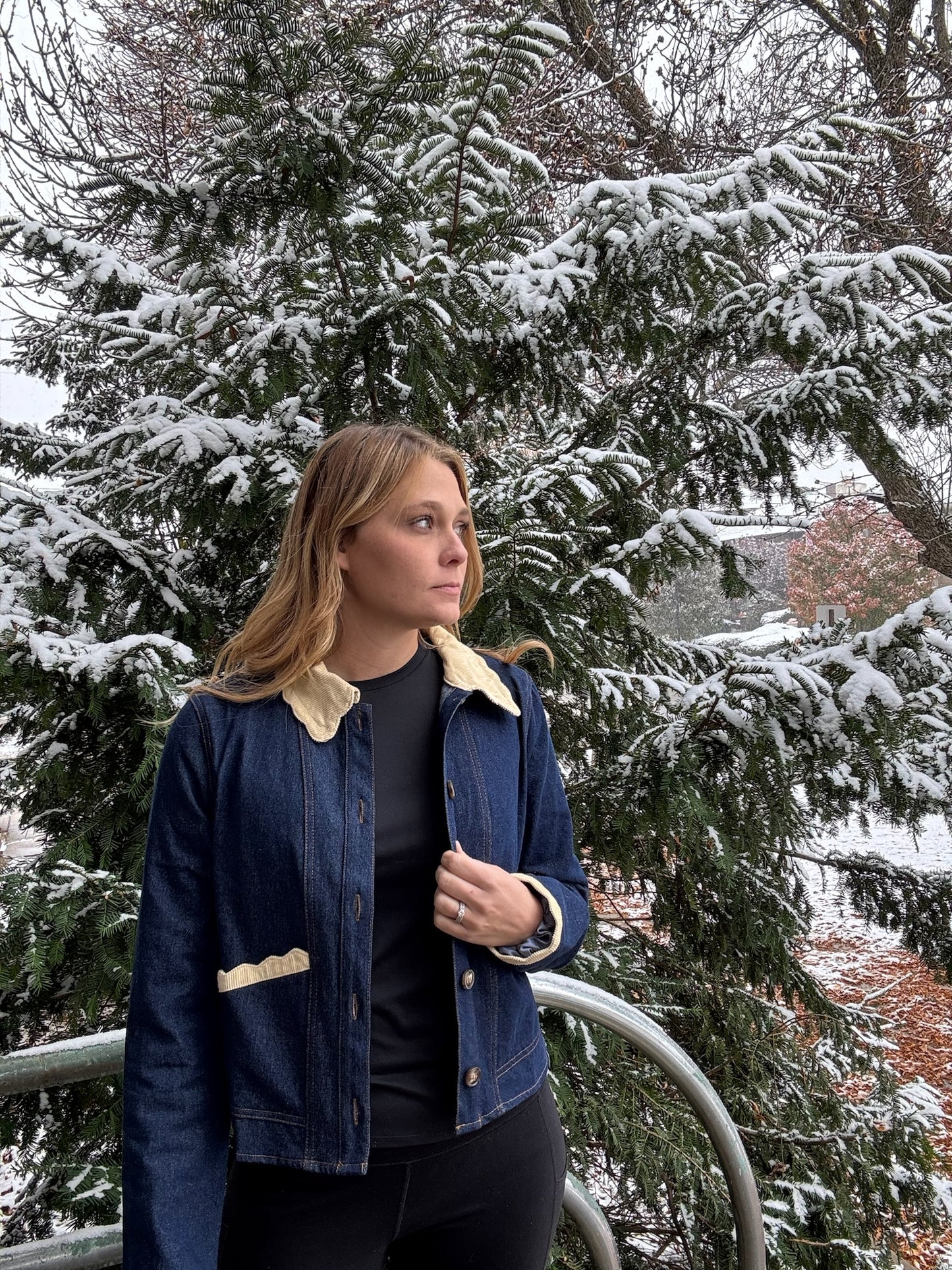 Corduroy Scallop Collar Denim Jacket