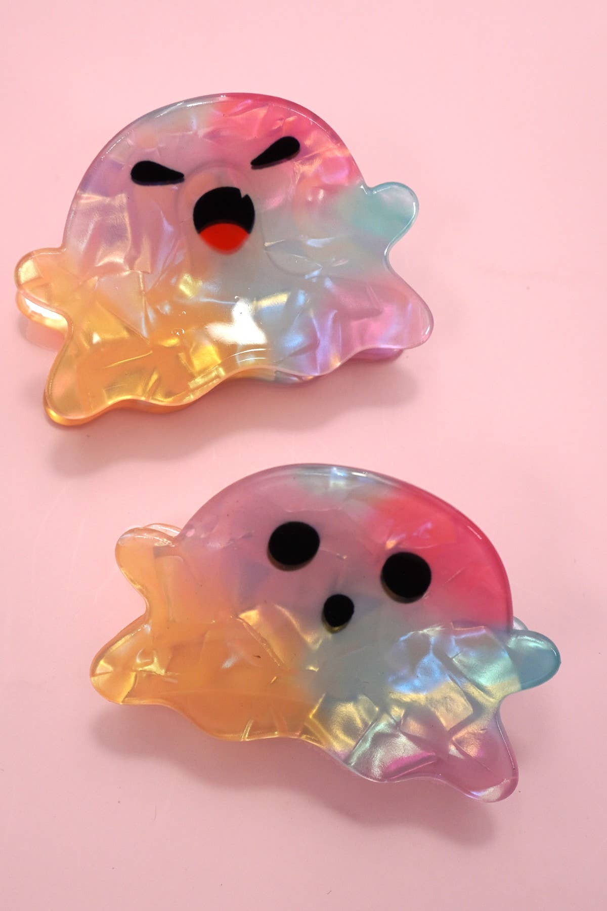 GHOST MEDIUM HAIR CLAW CLIPS