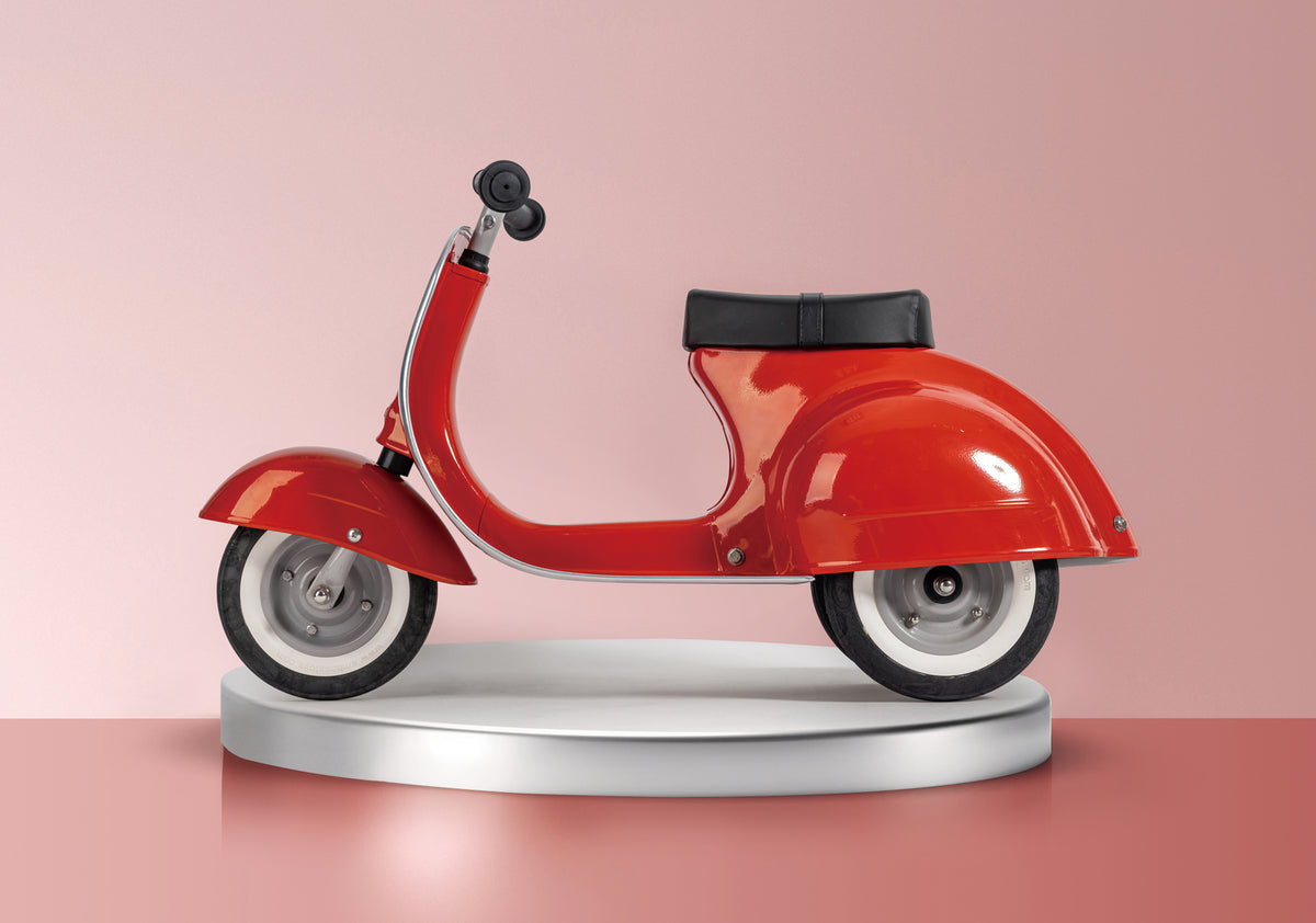 Primo Classic- Red Ride-On