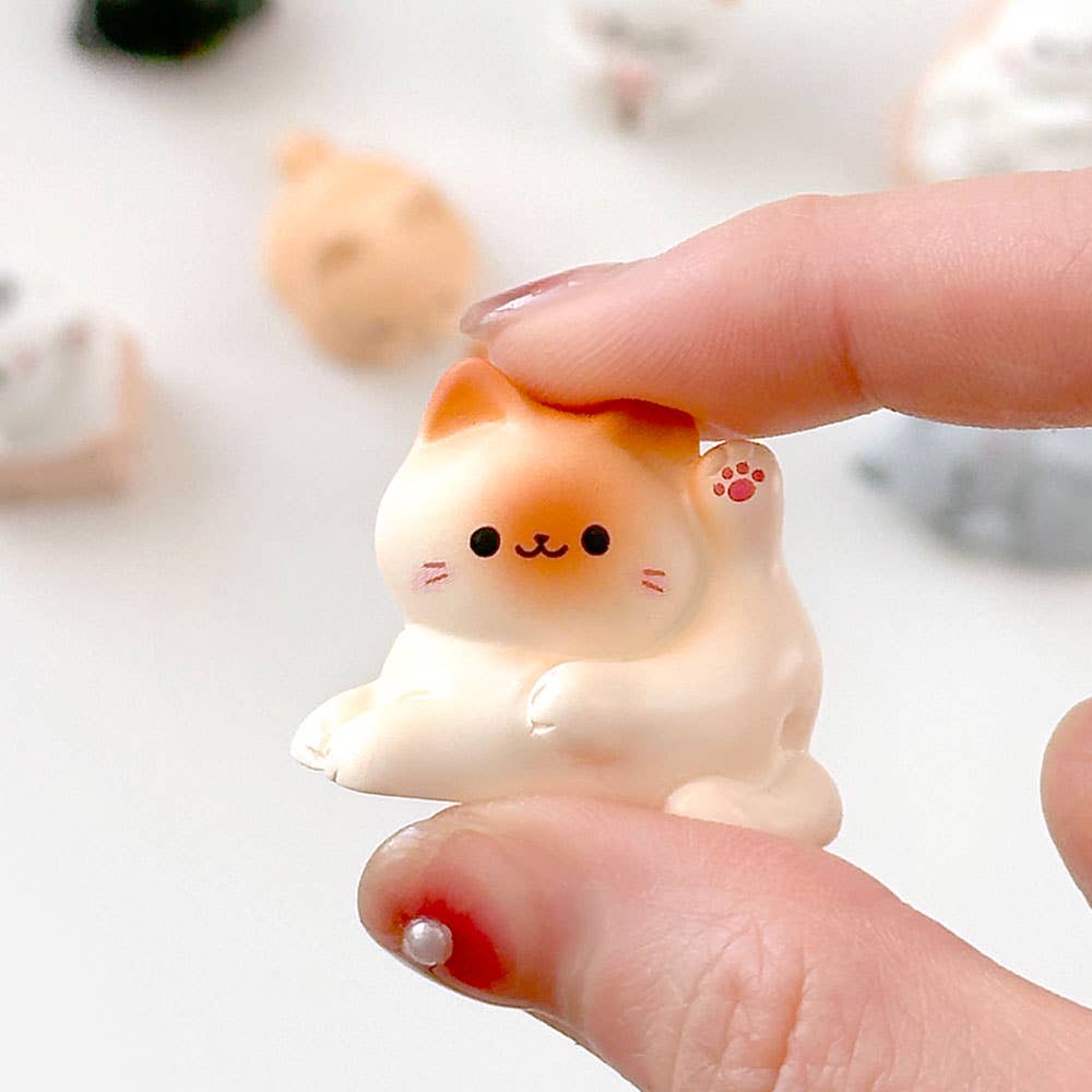 Cozy Cat Figure