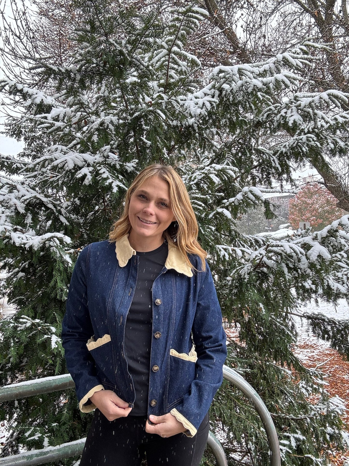 Corduroy Scallop Collar Denim Jacket