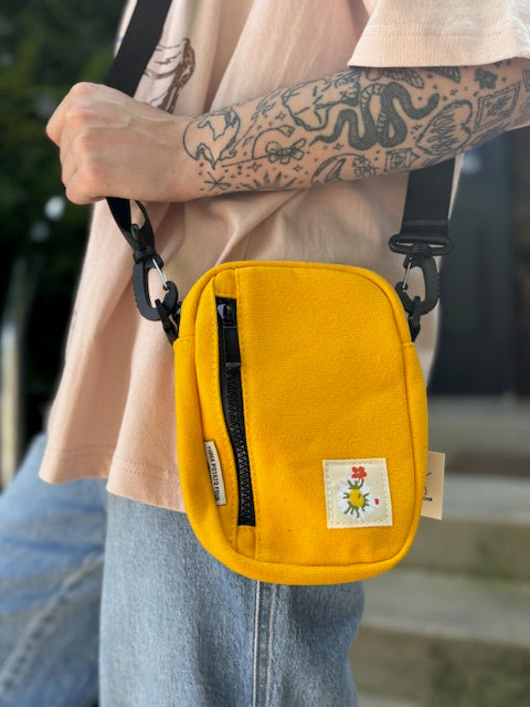 Mustard Daisy Crossbody Bag