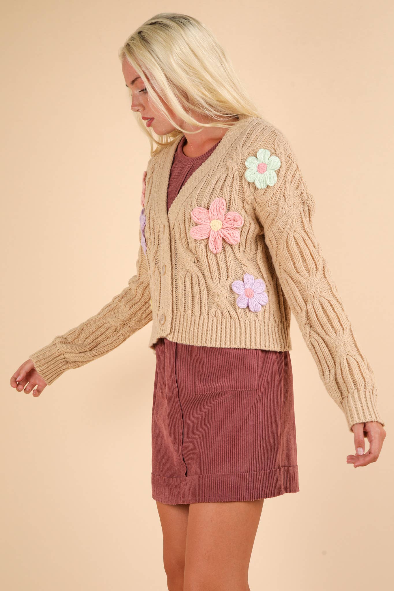 Flower Applique Knit Sweater Cardigan