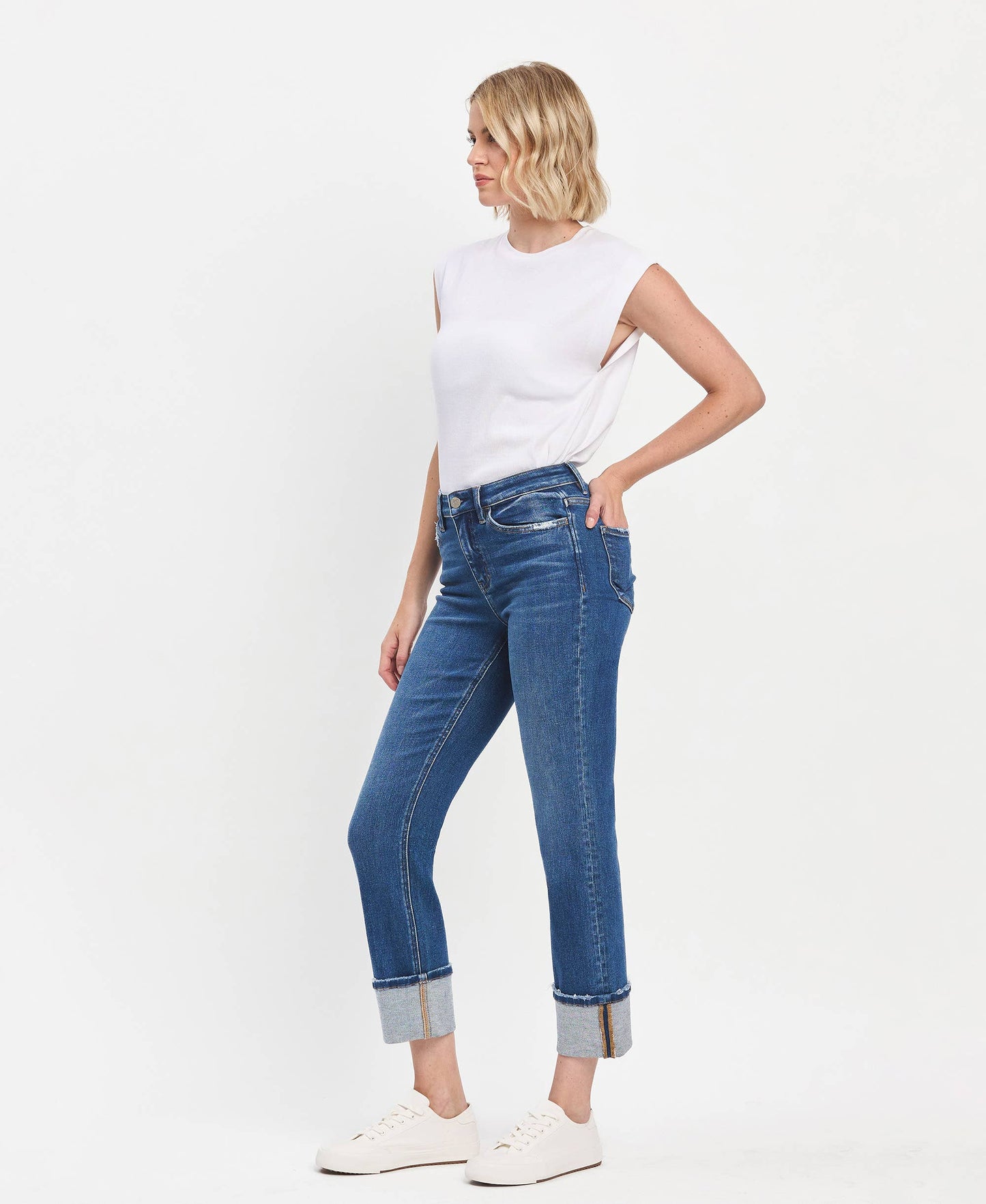 Jeanne HIGH RISE CUFF SLIM STRAIGHT JEANS