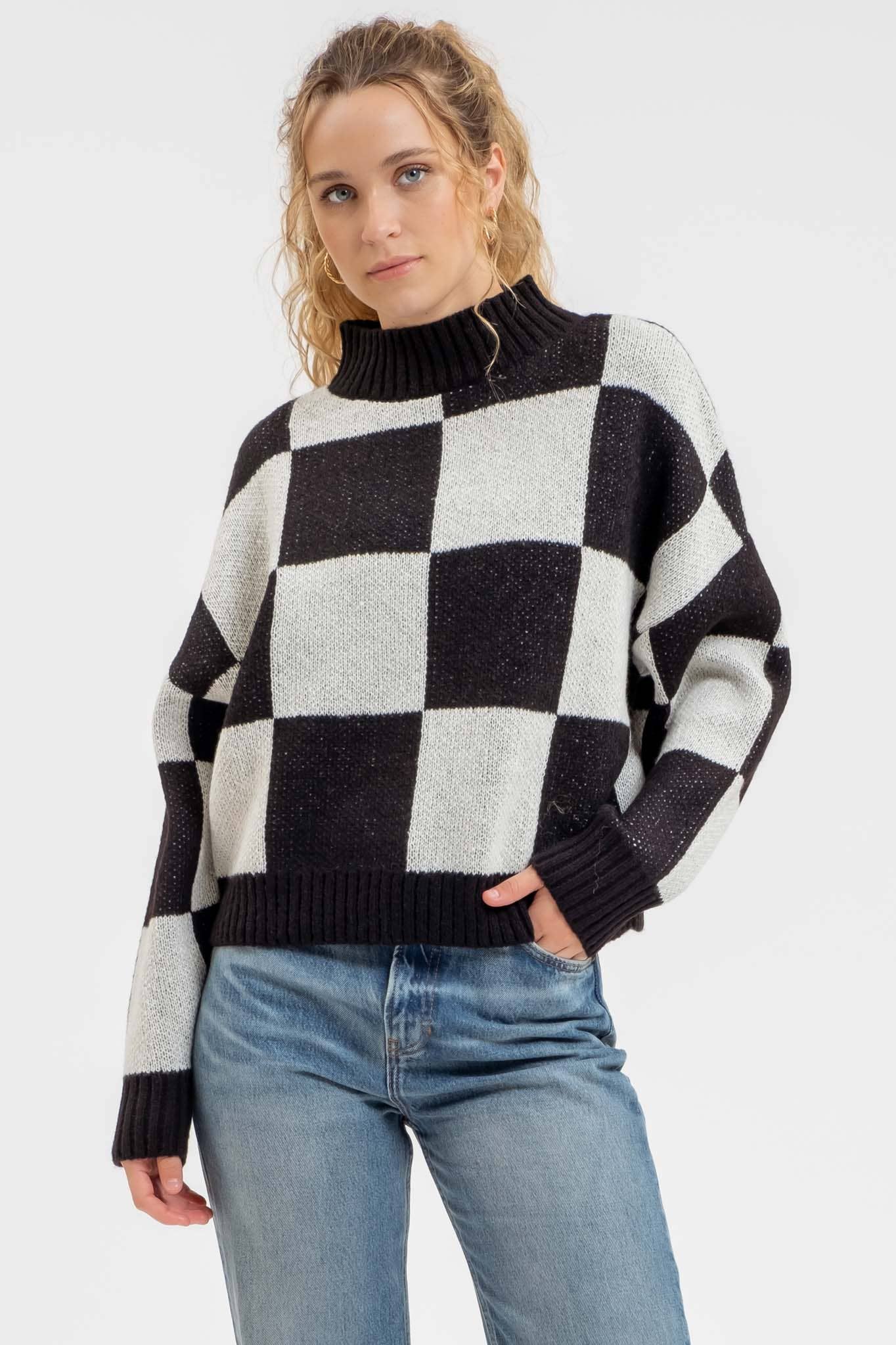 CHECKERED MOCK NECK KNIT PULLOVER SWEATER