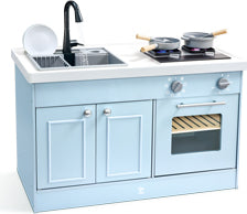 Deluxe Kitchen with Running water