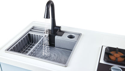 Deluxe Kitchen with Running water