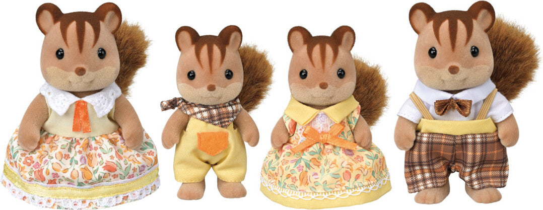 Calico Critters Walnut Squirrel Family