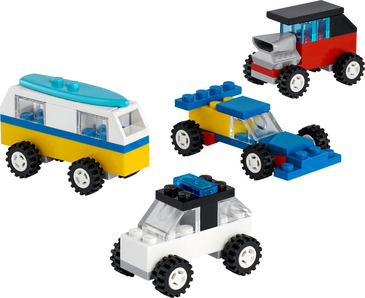 LEGO® Classic: 90 Years of Cars