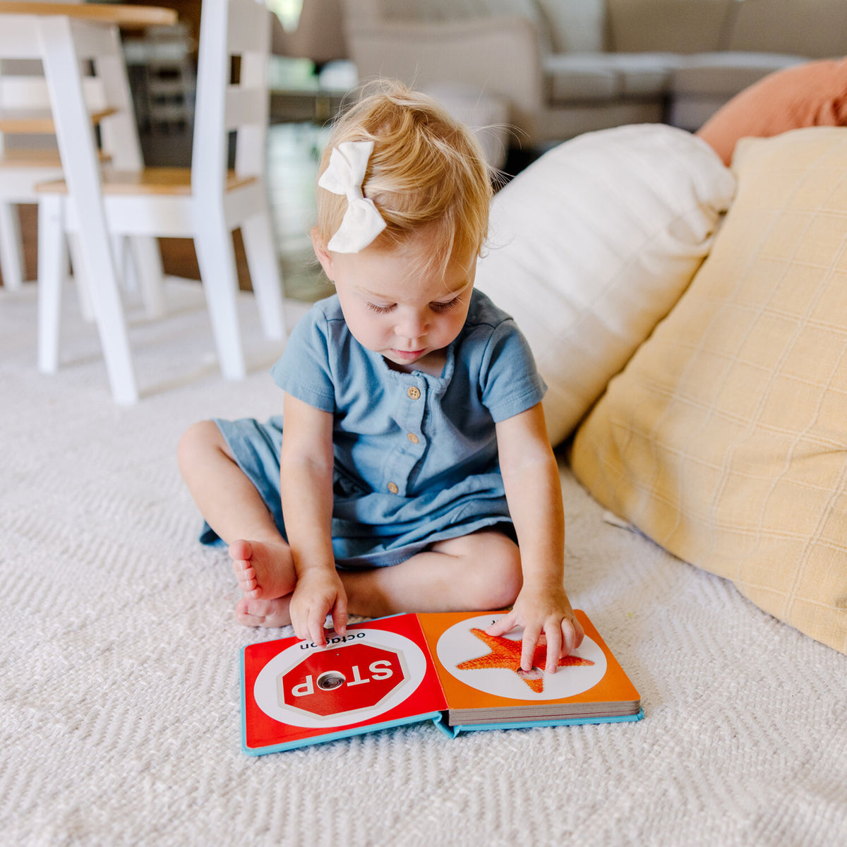 First Shapes, Poke-a-Dot!