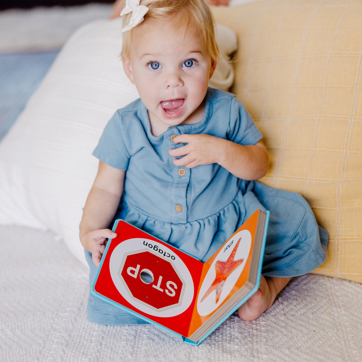 First Shapes, Poke-a-Dot!