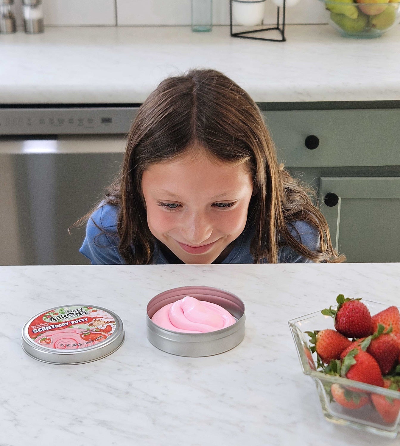 Crazy Aaron's Strawberry Shortcake SCENTsory Putty